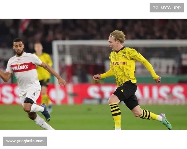 德甲重磅对决，拜仁与多特激战正酣