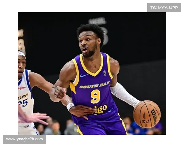 美媒曝光布朗尼热身视频:后撤步技巧流畅 三分出手迅猛(nba布朗尼)