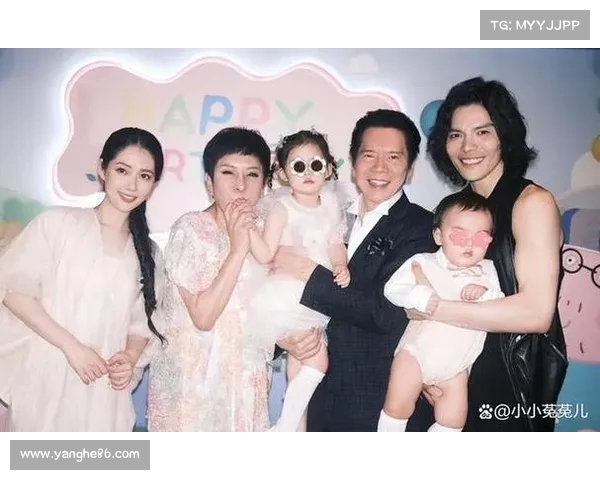 向佐为儿子庆生并公开道歉:回忆与向笙初次见面已是月大(向佐的孩子是男孩还是女孩) 向佐为儿子庆生并公开道歉:回忆与向笙初次见面已是月大(向佐的孩子是男孩还是女孩)